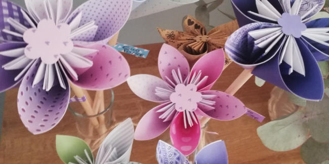 Atelier Fleurs en origami avec la Maison de l'environnement