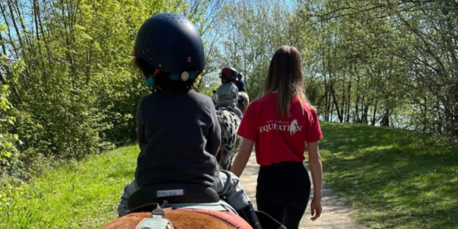 Balades à poney à la carte avec Lac de Maine équitation à Angers