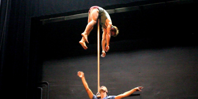 De bonnes raisons, cirque au Théatre Foirail, Chemillé