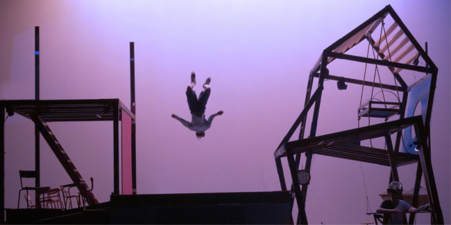Icare, théâtre et cirque au Quai à Angers