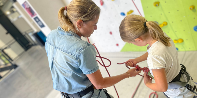 Atelier escalade Jeunes à Climb Up Angers