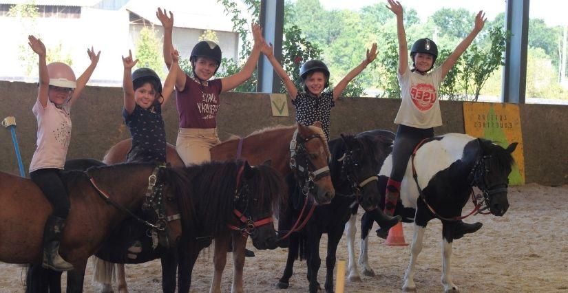 Loisirs Équestres : une école d'équitation et centre équestre au cœur de la nature