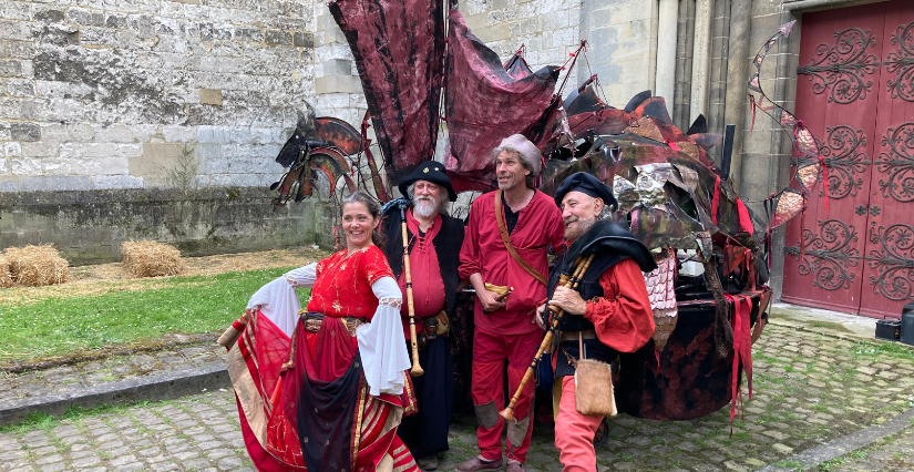 "Le Dragon de feu", spectacle au Château d'Angers