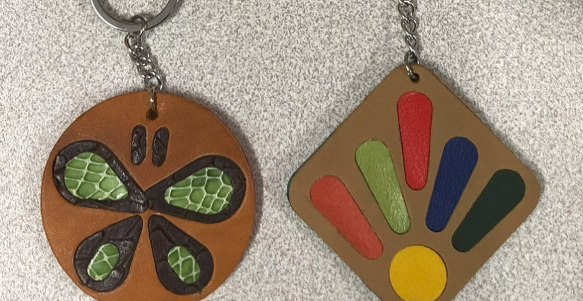 Atelier DIY ' Crée ton porte-clés ou ta broche en cuir récup'' à la Maison de l'Environnement