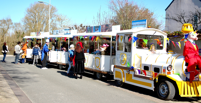 Le P'tit Train Carnaval à Chalonnes-sur-Loire