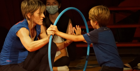 Initiation au cirque, atelier parent-enfant à La Carrière à Angers