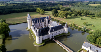 Visitez en famille le Château du Plessis-Bourré, une forteresse médiévale de la Renaissance
